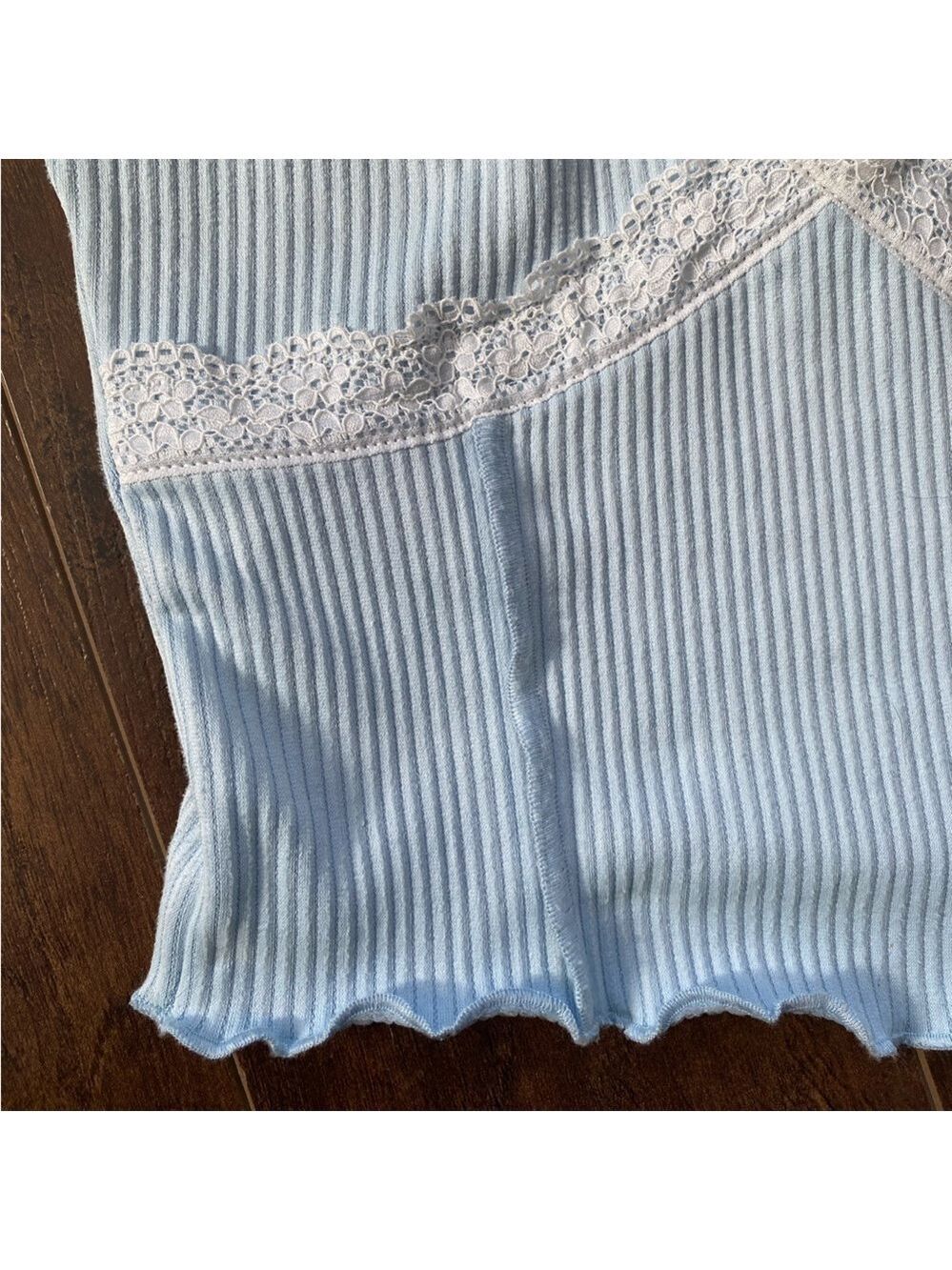 2/$10 Divided Light Blue with Off-White Lace Trim Cropped Tank Size XS - Picture 3 of 11